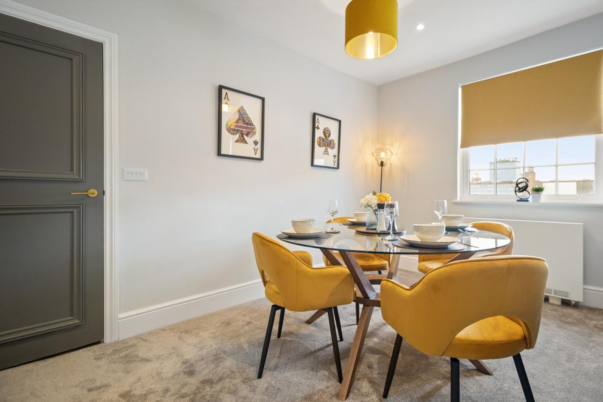 Whiskawaystays - Victoria House - Apartment 6 Вустер Экстерьер фото