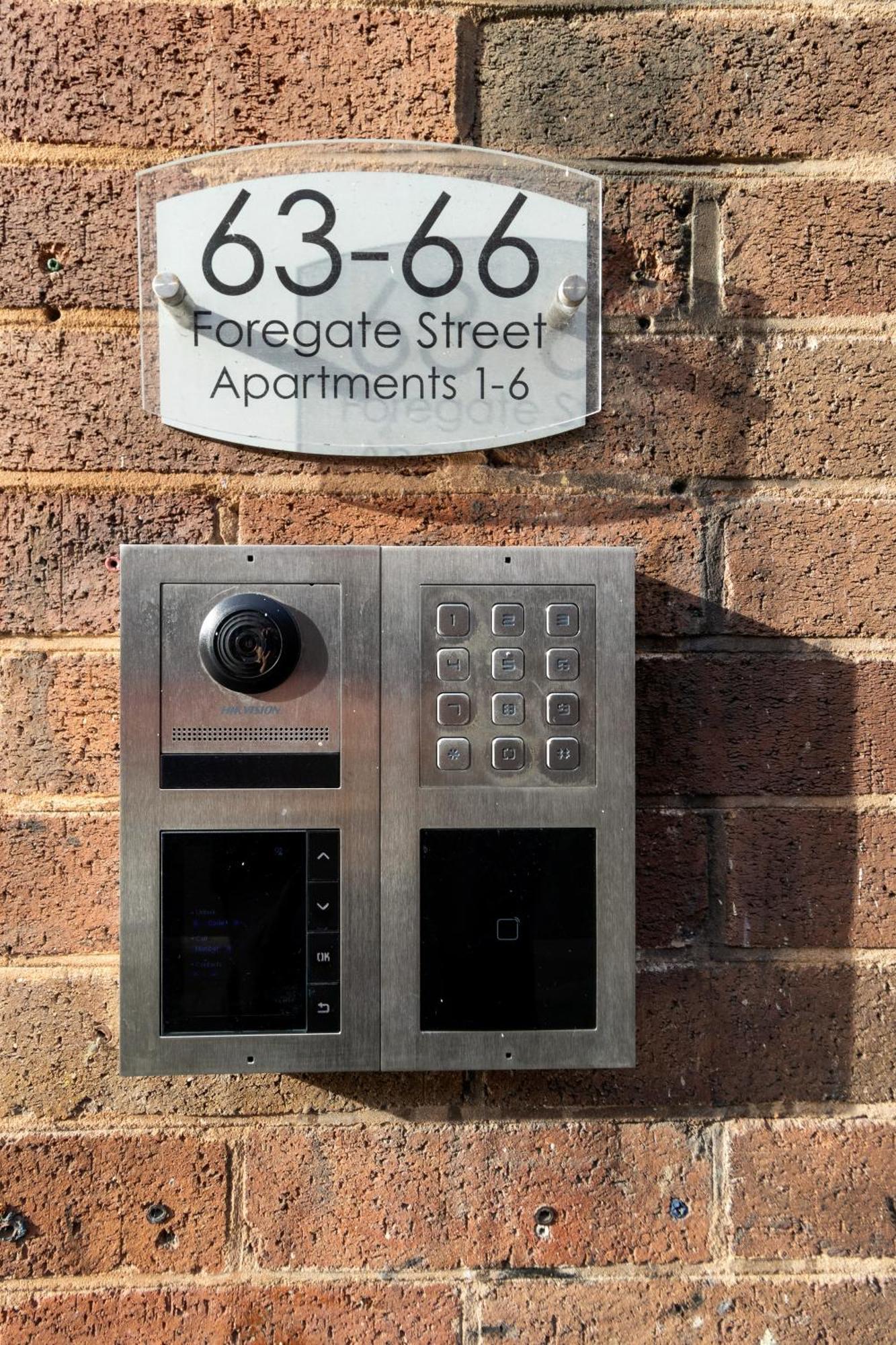 Whiskawaystays - Victoria House - Apartment 6 Вустер Экстерьер фото